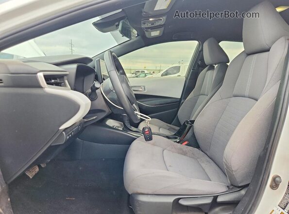 JTDBCMFE1P3022916 2023 TOYOTA COROLLA White Vista interior delantera