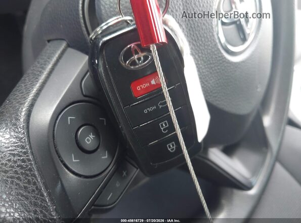 JTDBCMFE1PJ012527 2023 TOYOTA COROLLA White Dashboard view