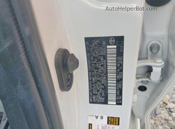 JTDBCMFE1R3044448 2024 TOYOTA COROLLA White Widok komory silnika