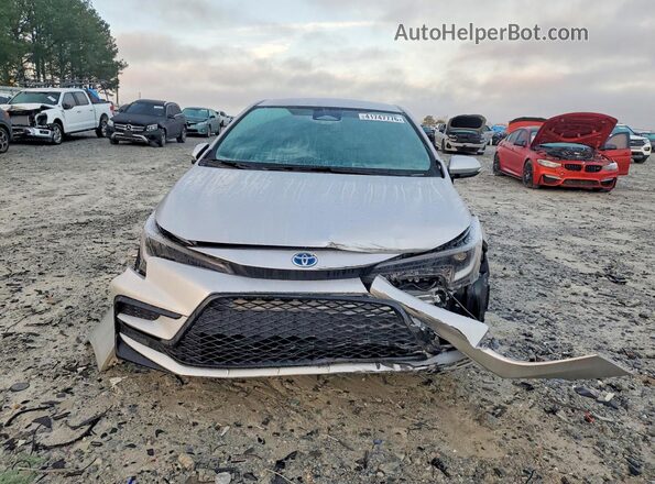 JTDBCMFE3R3047464 2024 TOYOTA COROLLA Silver Դիմացի տեսք