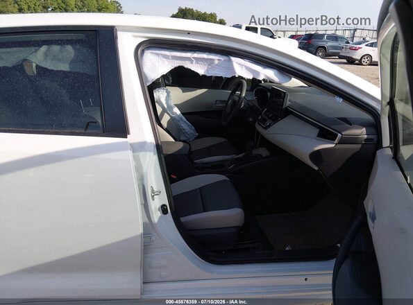 JTDBCMFE4R3041544 2024 TOYOTA COROLLA White Widok wnętrza z przodu