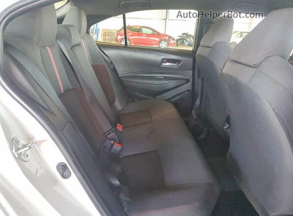 JTDBCMFE5R3030424 2024 TOYOTA COROLLA White Vista de los asientos traseros