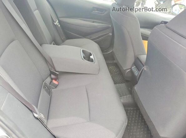 JTDBCMFE5R3036465 2024 TOYOTA COROLLA Silver Вид задніх сидінь