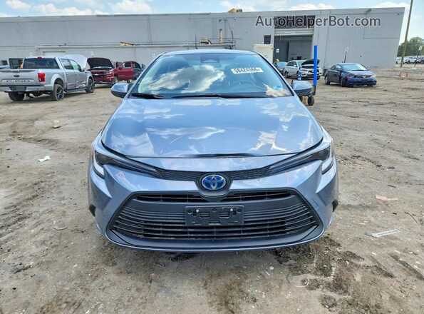 JTDBCMFE5R3067683 2024 TOYOTA COROLLA Blue Front view