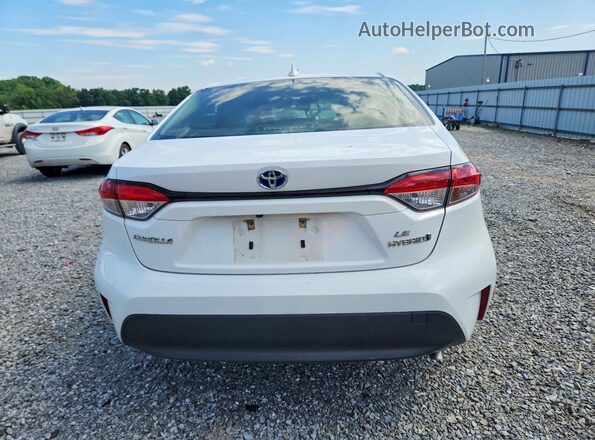 JTDBCMFE6RJ033800 2024 TOYOTA COROLLA White უკანა ხედი