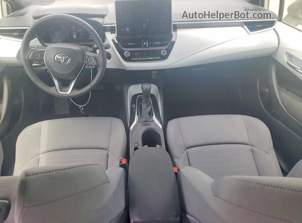 JTDBCMFE6T3115683 2026 TOYOTA COROLLA Серебряный Вид панели приборов