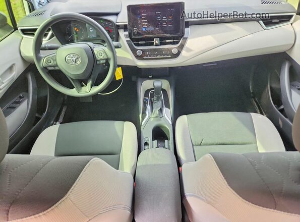 JTDBCMFE7S3101936 2025 TOYOTA COROLLA Белый Вид панели приборов