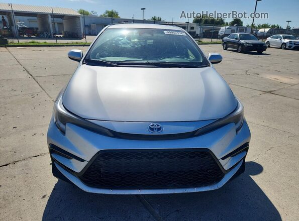 JTDBCMFE8R3061926 2024 TOYOTA COROLLA Silver Front view