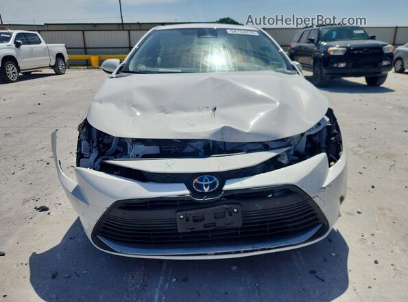 JTDBCMFE8RJ019106 2024 TOYOTA COROLLA White Вид спереду