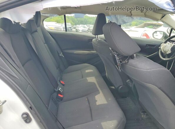 JTDBCMFE8RJ033474 2024 TOYOTA COROLLA Белый Вид задних сидений