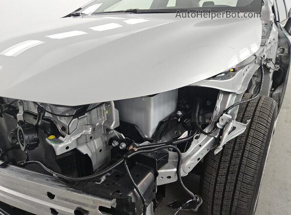 JTDBCMFE8T3126233 2026 TOYOTA COROLLA Серебряный 