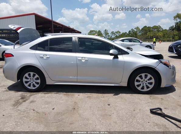 JTDBCMFE9P3008469 2023 TOYOTA COROLLA Silver Вид задньої частини салону