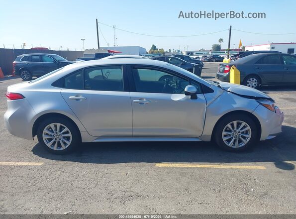 JTDBCMFE9R3033262 2024 TOYOTA COROLLA Silver Vista interior trasera