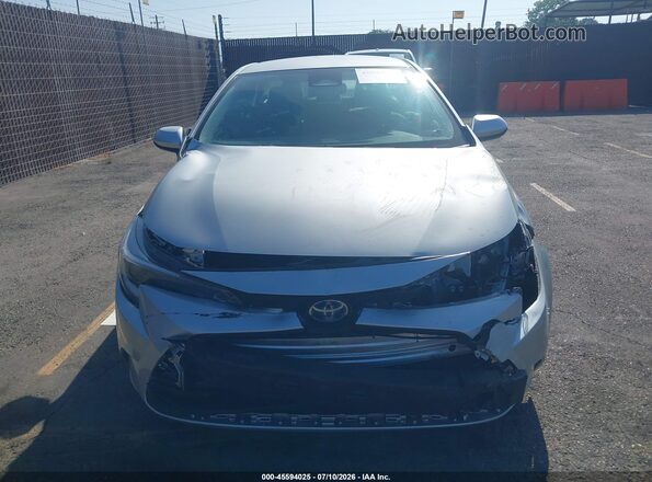 JTDBCMFE9R3033262 2024 TOYOTA COROLLA Silver Vista del cuadro de instrumentos