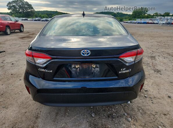JTDBCMFE9RJ018319 2024 TOYOTA COROLLA Black Հետևի տեսք