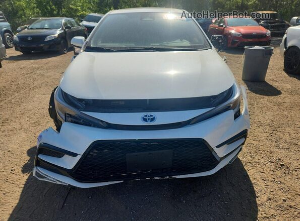 JTDBDMHE0S3019539 2025 TOYOTA COROLLA White Вид спереду