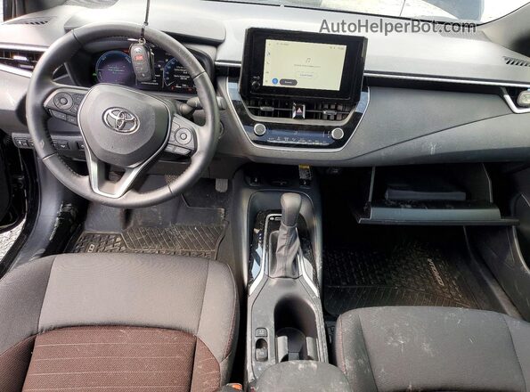 JTDBDMHE0T3029067 2026 TOYOTA COROLLA Black Widok deski rozdzielczej