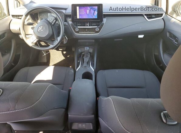 JTDBDMHE3PJ002463 2023 TOYOTA COROLLA Silver Առջևի վահանակի տեսք