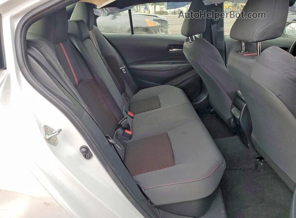 JTDBDMHE9S3021659 2025 TOYOTA COROLLA White Հետևի նստատեղերի տեսք