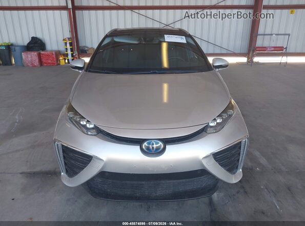 JTDBVRBDXKA007369 2019 TOYOTA MIRAI Silver ხელსაწყოთა პანელის ხედი