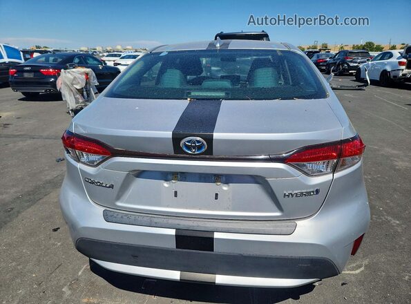 JTDEAMDE0MJ034505 2021 TOYOTA COROLLA Silver Rear view
