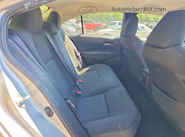 JTDEAMDE1MJ002310 2021 TOYOTA COROLLA Silver Widok tylnych siedzeń