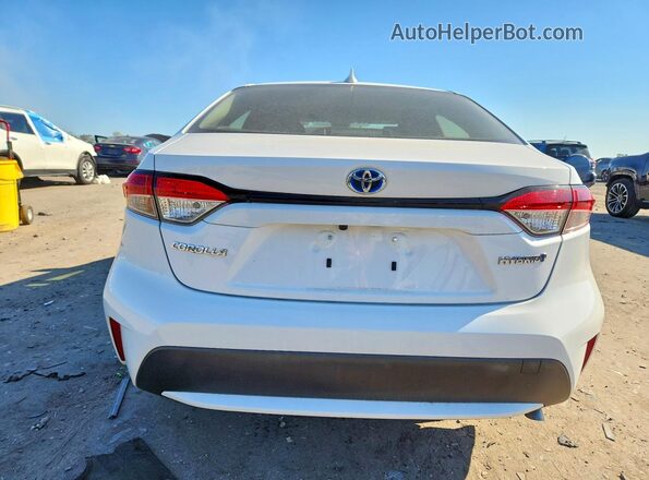 JTDEAMDEXN3011271 2022 TOYOTA COROLLA White Rear view