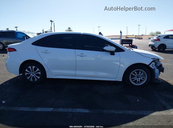 JTDEAMDEXN3013926 2022 TOYOTA COROLLA White Սալոնի 360 աստիճան տեսք