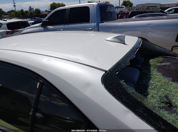 JTDEPMAE7MJ134376 2021 TOYOTA COROLLA White Դիմացի տեսք