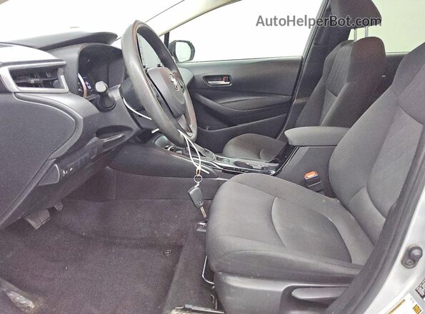 JTDEPMAE8MJ187183 2021 TOYOTA COROLLA Silver Widok wnętrza z przodu