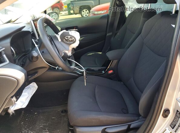 JTDEPRAE9LJ058896 2020 TOYOTA COROLLA Silver Front interior view