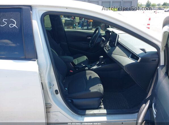JTDEPRAE9LJ096564 2020 TOYOTA COROLLA White Вид салону спереду