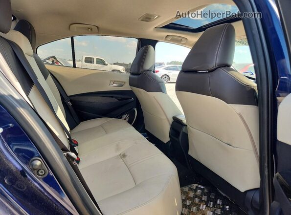 JTDFPRAE1LJ000799 2020 TOYOTA COROLLA Blue Rear seats view