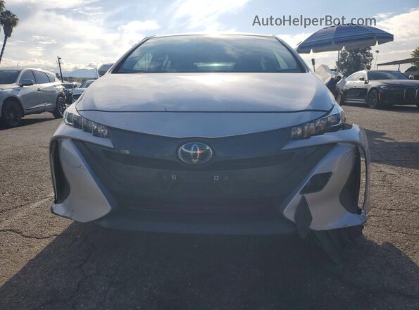 JTDKAMFP1M3178568 2021 TOYOTA PRIUS Silver Դիմացի տեսք