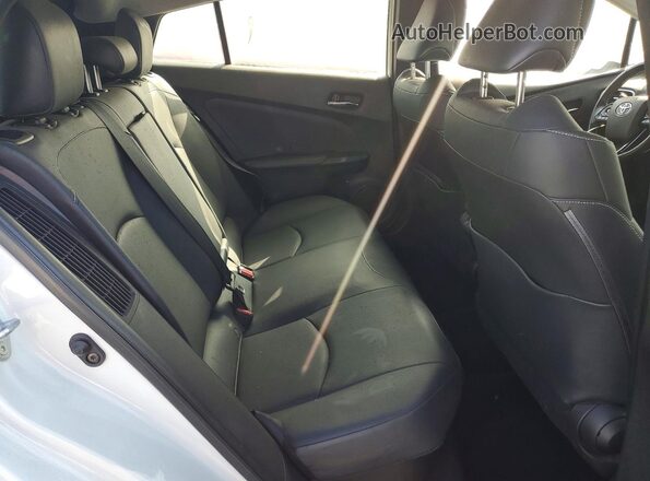 JTDKAMFP2N3204144 2022 TOYOTA PRIUS White Вид задніх сидінь