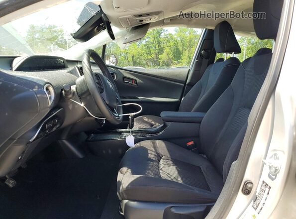 JTDKAMFP3N3205383 2022 TOYOTA PRIUS Серебряный Вид салона спереди