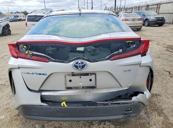JTDKAMFP3N3217405 2022 TOYOTA PRIUS Silver Հետևի տեսք