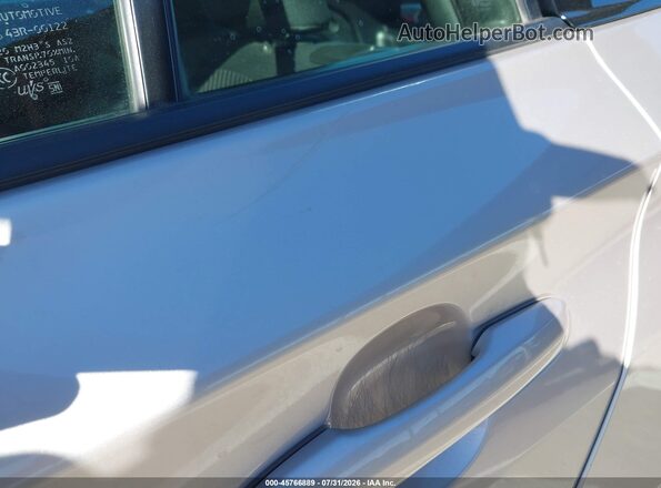JTDKAMFP7M3194791 2021 TOYOTA PRIUS PRIME Серебряный Вид спереди