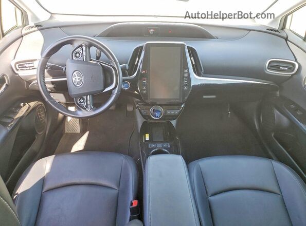 JTDKAMFPXM3190072 2021 TOYOTA PRIUS Silver Dashboard view