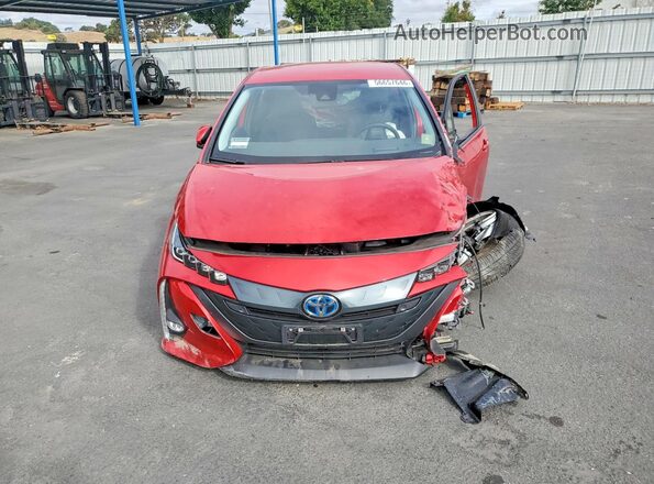 JTDKAMFPXN3201086 2022 TOYOTA PRIUS Red Դիմացի տեսք
