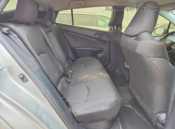 JTDKAMFU3N3159334 2022 TOYOTA PRIUS Серебряный Вид задних сидений