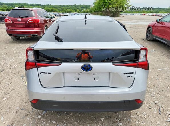 JTDKAMFU3N3172262 2022 TOYOTA PRIUS Silver Rear view