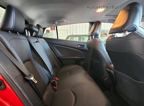 JTDKAMFU7M3131874 2021 TOYOTA PRIUS Red Rear seats view