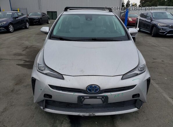 JTDKAMFU8M3143810 2021 TOYOTA PRIUS Серебряный Вид спереди