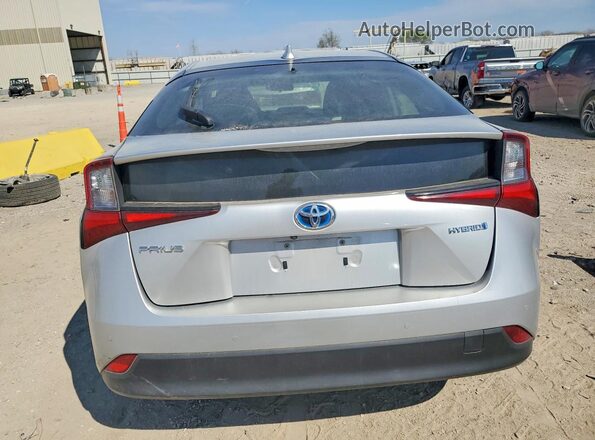 JTDKAMFU9M3132136 2021 TOYOTA PRIUS Silver Вид ззаду