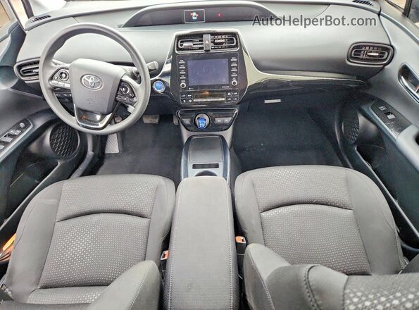 JTDKAMFUXN3156852 2022 TOYOTA PRIUS Серебряный Вид панели приборов
