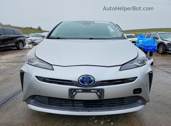 JTDKAMFUXN3156852 2022 TOYOTA PRIUS Серебряный Вид спереди