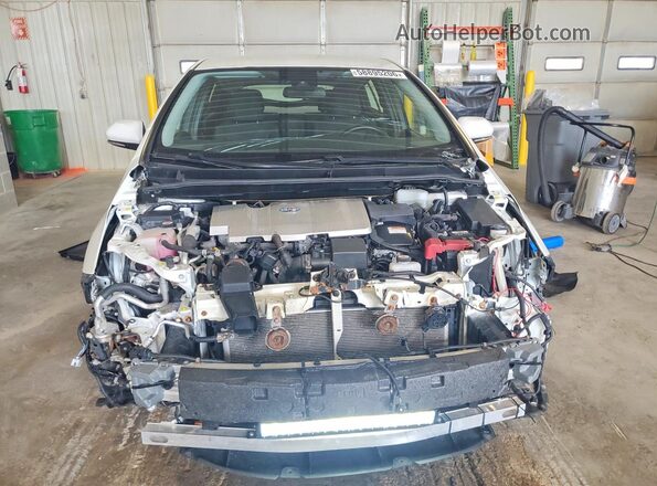 JTDKARFP0H3064404 2017 TOYOTA PRIUS Белый Вид спереди