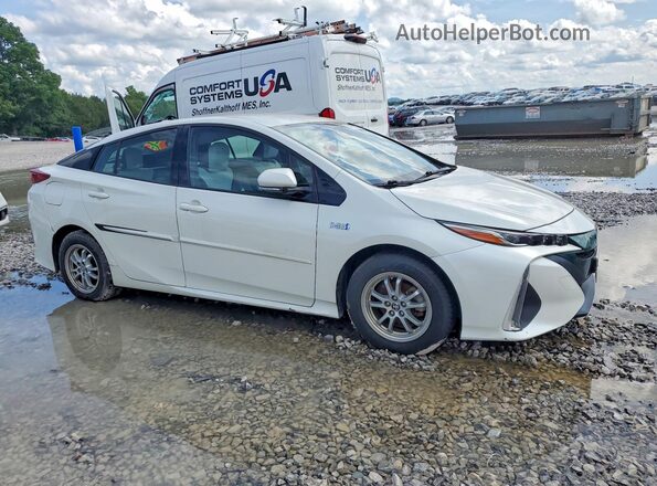 JTDKARFP0H3066864 2017 TOYOTA PRIUS White Front right