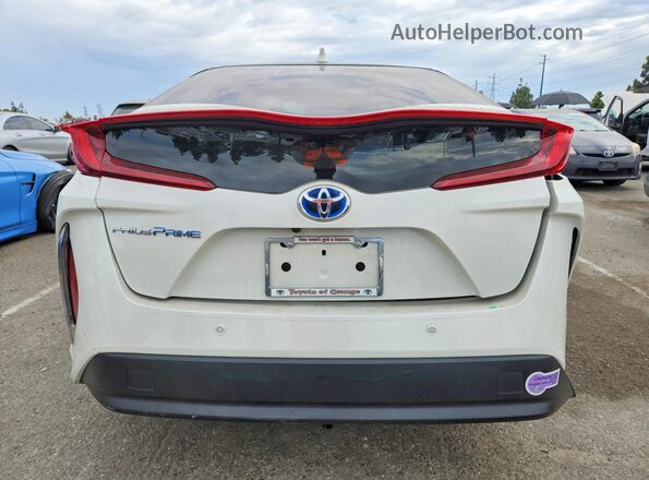JTDKARFP0J3094346 2018 TOYOTA PRIUS White Widok z tyłu